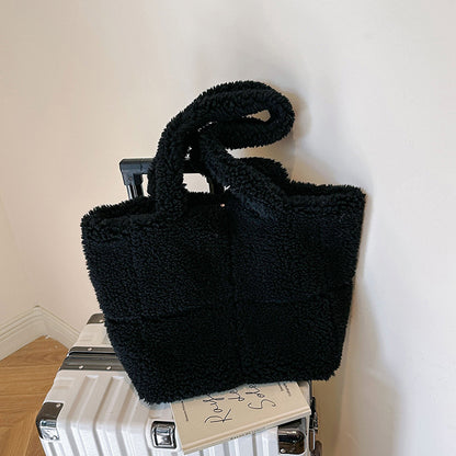 BLACK FRIDAY SALE︱Serena Cozy Plush Tote