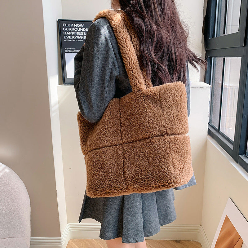 BLACK FRIDAY SALE︱Serena Cozy Plush Tote